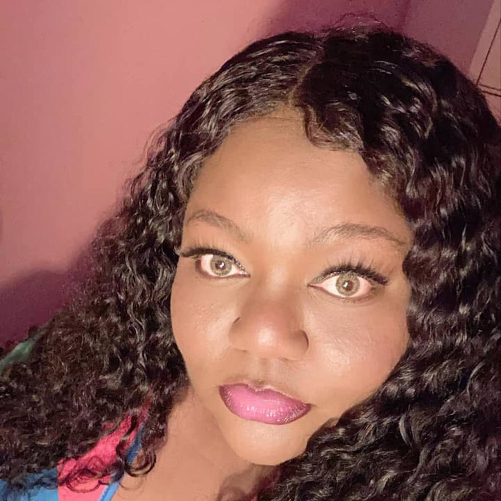 Meet your Posher, Tracie